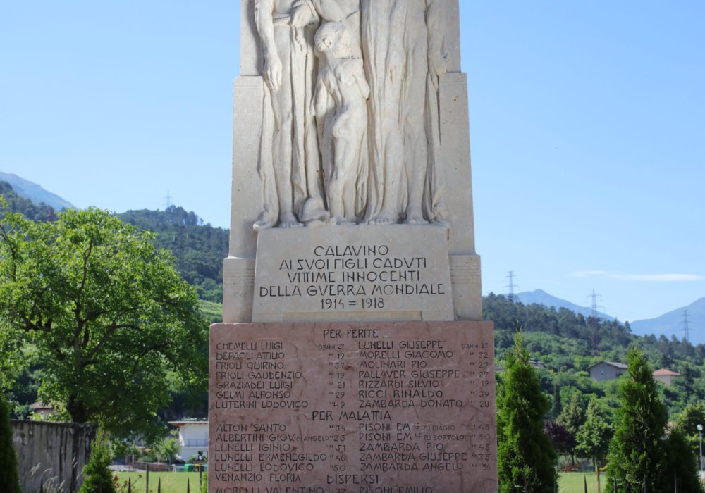 Monumento_Caduti_Calavino_01