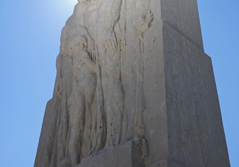 Monumento_Caduti_Calavino_08